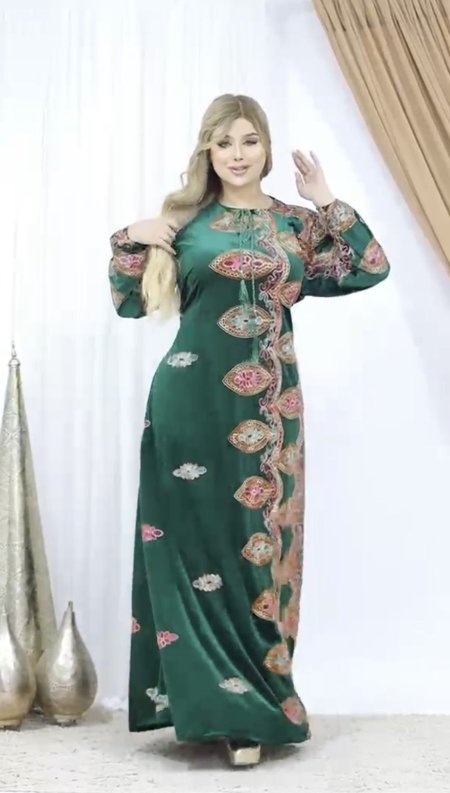 دشداش مخمل